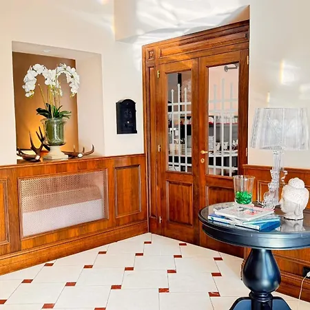 Armando' S Szálloda