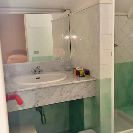 Armando' S فندق سولمونا