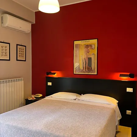 Armando' S 3* سولمونا